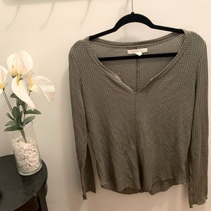 🍃 Army Green Long Sleeve 🍃